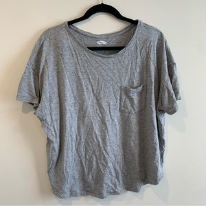 Old navy pocket T-shirt, size XL